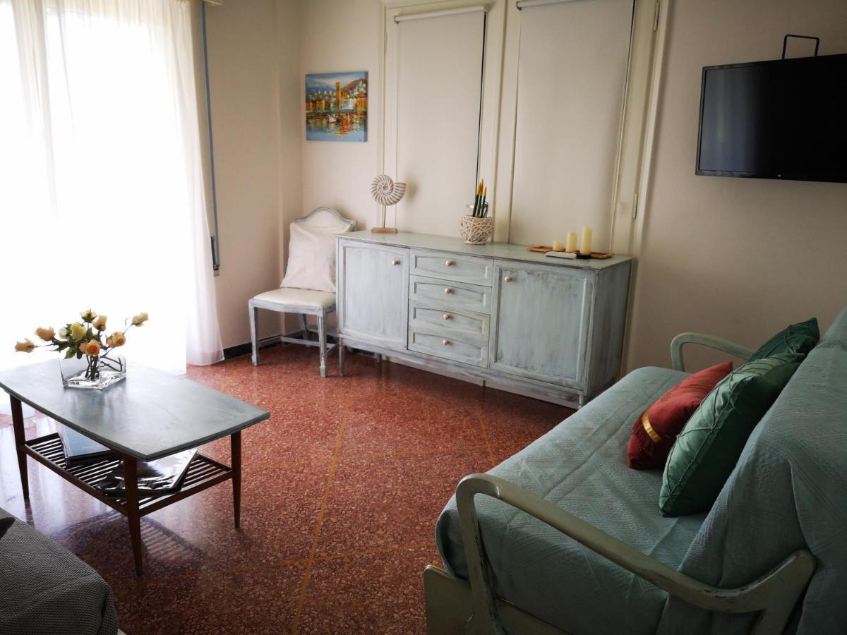 Sea&Sun Glyfada Apartment Афіни Екстер'єр фото