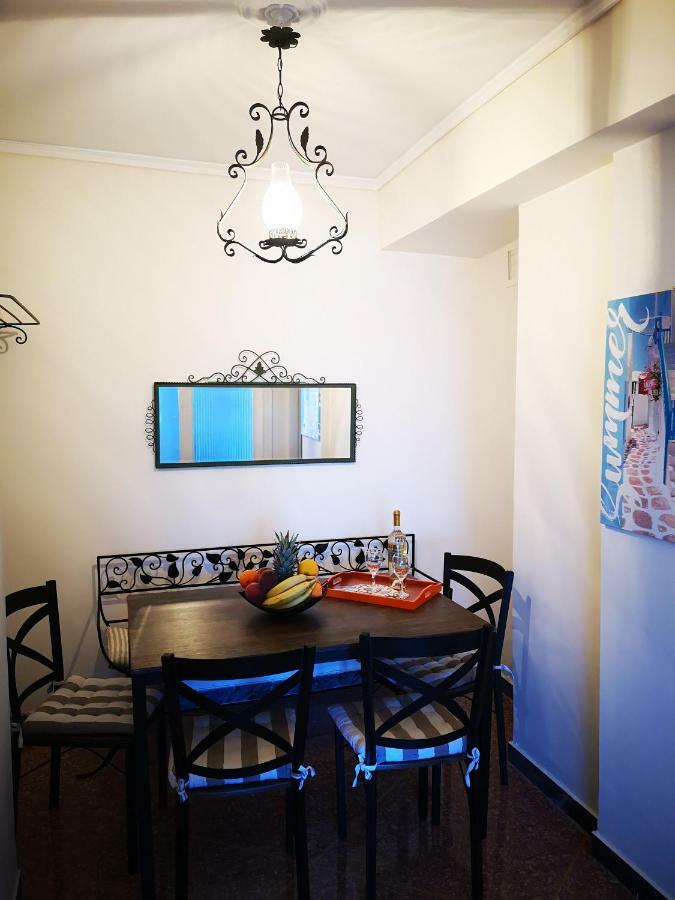 Sea&Sun Glyfada Apartment Афіни Екстер'єр фото